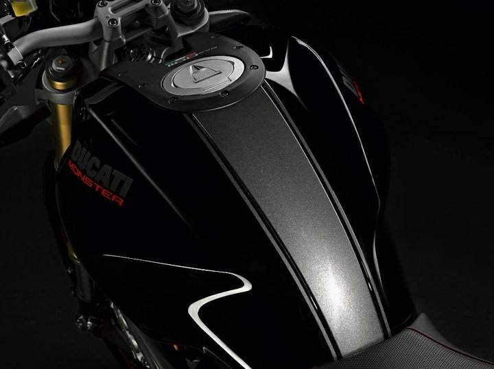 Ducati monster discount 1100 evo specs